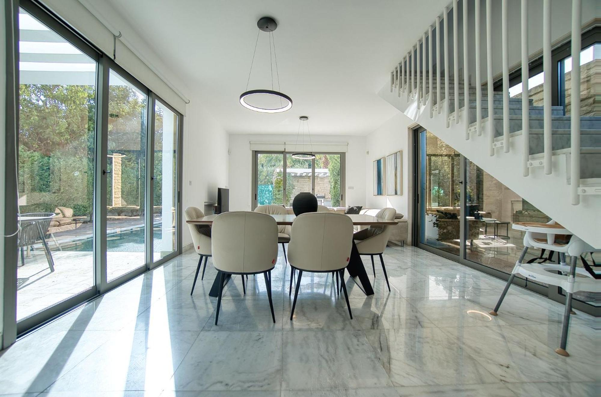 Downtown Villa 1 Пафос Екстериор снимка
